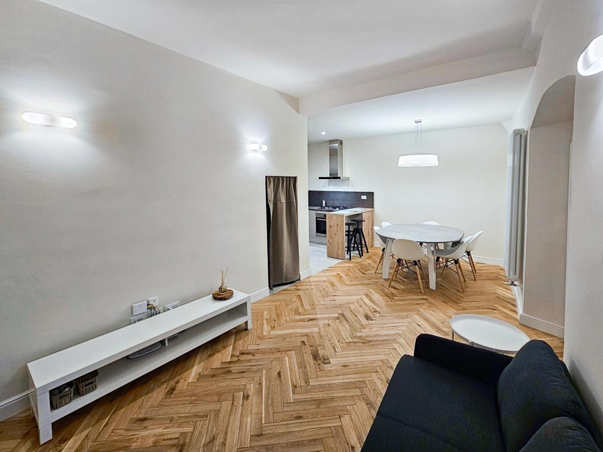 Centralissimo Due Passi Dal Duomo Per Gruppi Apartamento Florencia